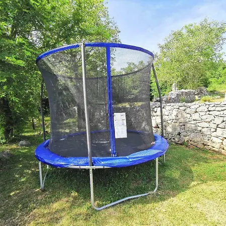Mavrici, Nature Paradise With Pool