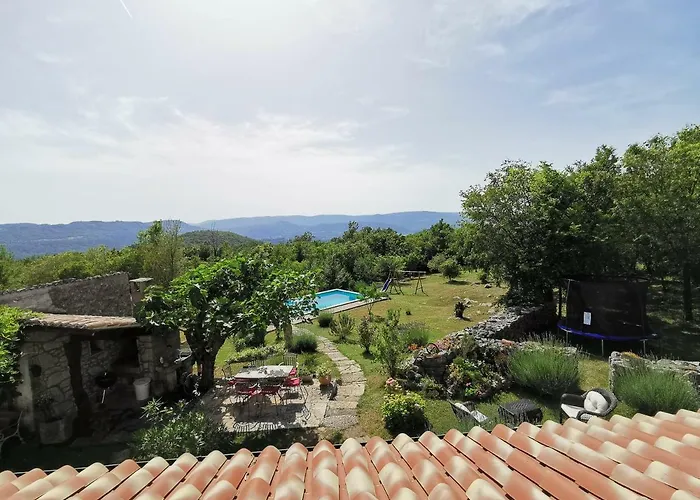 Mavrici, Nature Paradise With Pool Buzet