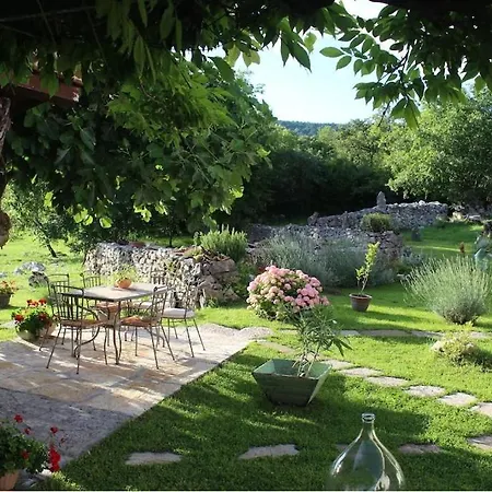 Mavrici, Nature Paradise With Pool Ferienhaus *